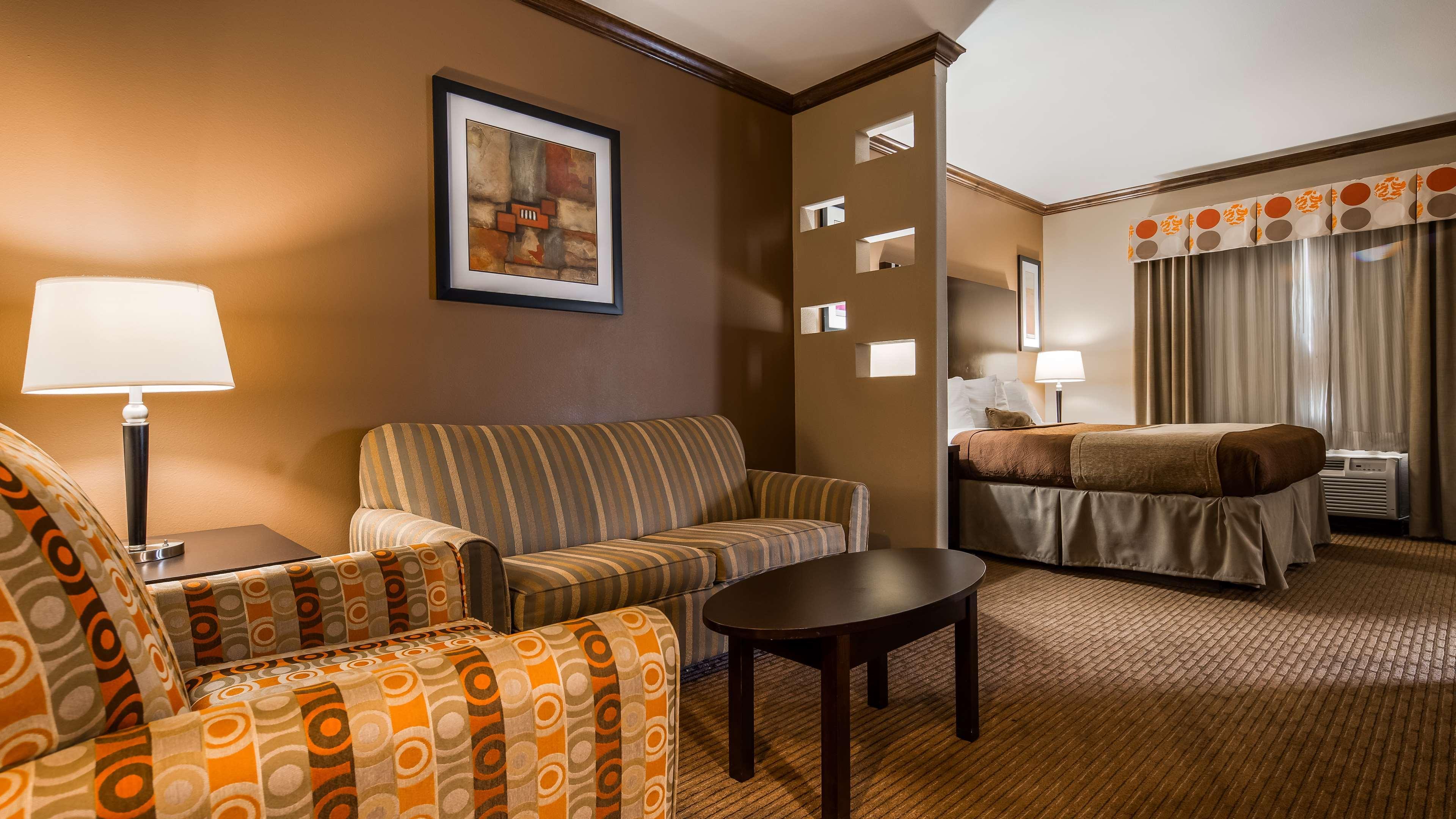 Best Western Plus Texoma Hotel & Suites Denison Zewnętrze zdjęcie