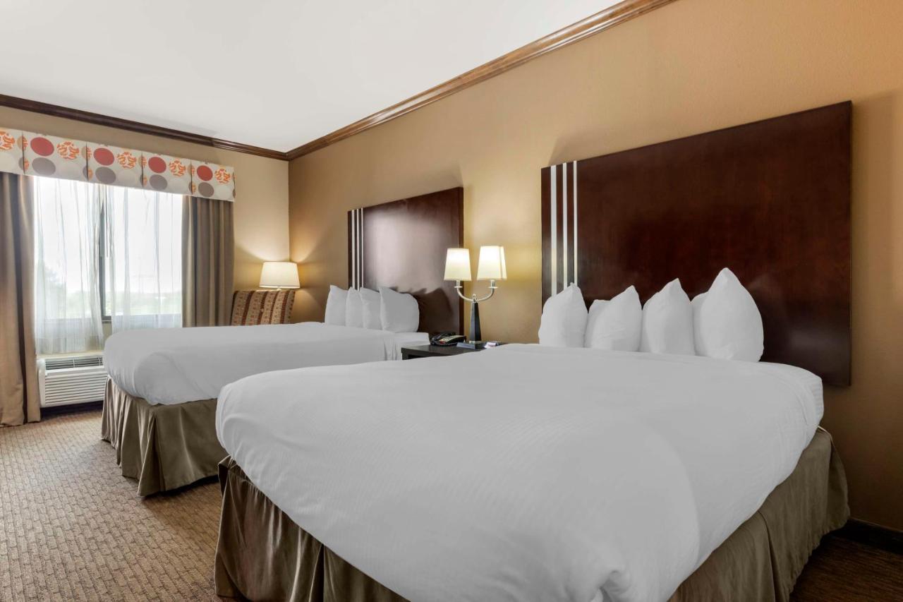 Best Western Plus Texoma Hotel & Suites Denison Zewnętrze zdjęcie