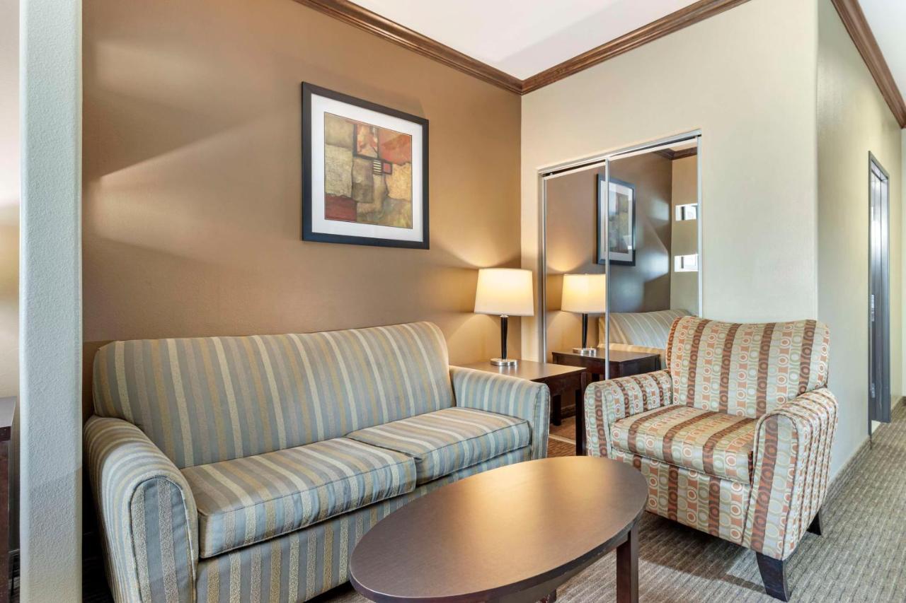 Best Western Plus Texoma Hotel & Suites Denison Zewnętrze zdjęcie