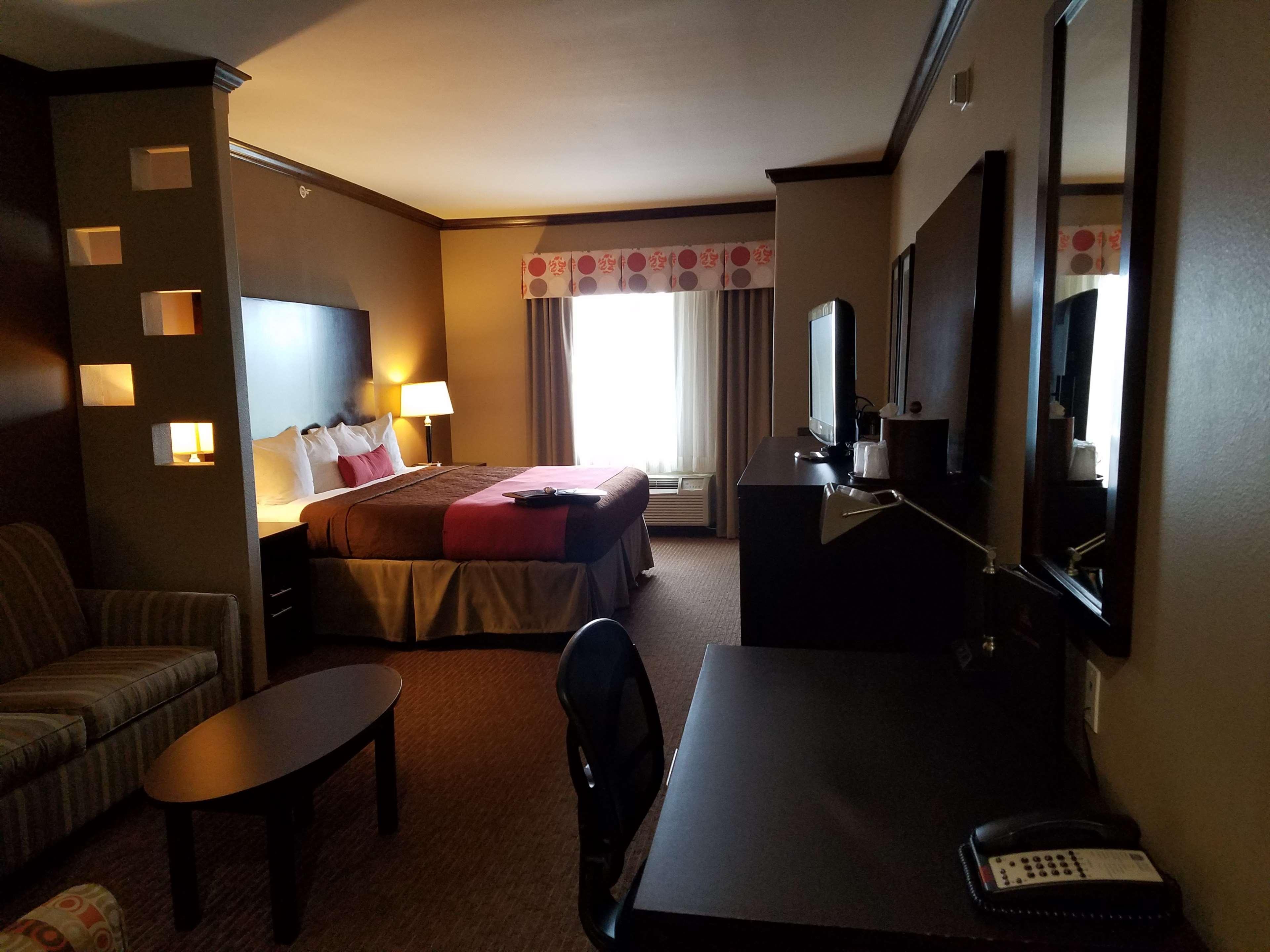 Best Western Plus Texoma Hotel & Suites Denison Zewnętrze zdjęcie